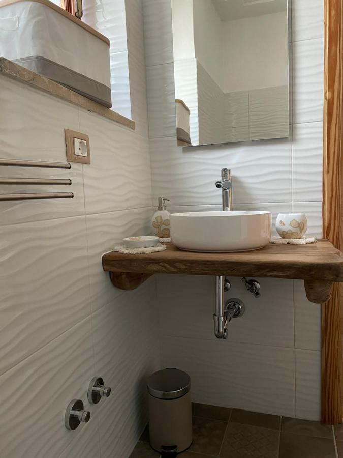 Appartement Angelina Al Borgo à Aieta Extérieur photo