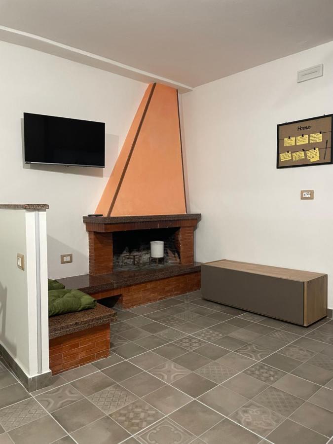 Appartement Angelina Al Borgo à Aieta Extérieur photo