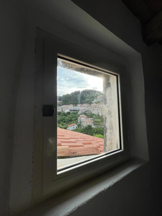 Appartement Angelina Al Borgo à Aieta Extérieur photo