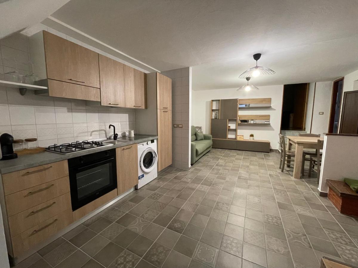 Appartement Angelina Al Borgo à Aieta Extérieur photo